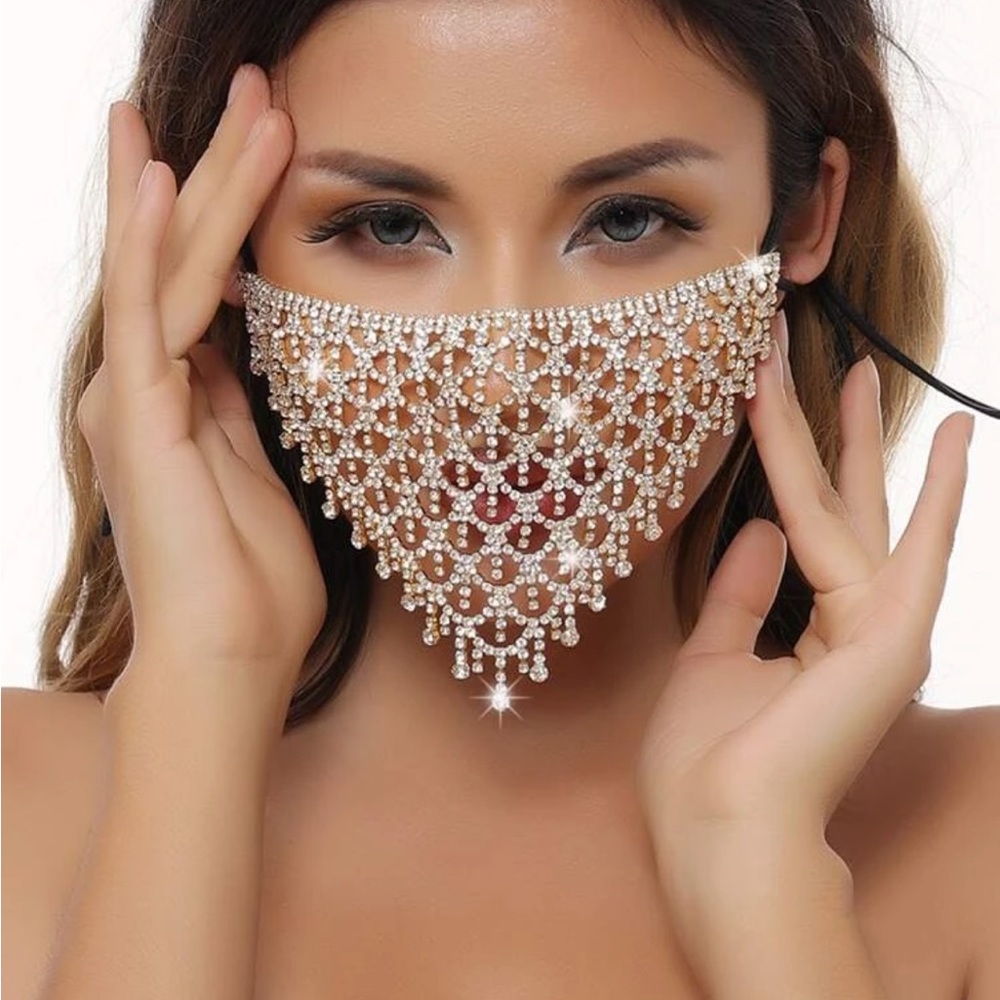 Face chain - Picture 4 of 9